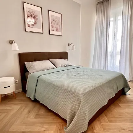 Moderno Toscana, Parco Dora Apartment Turin